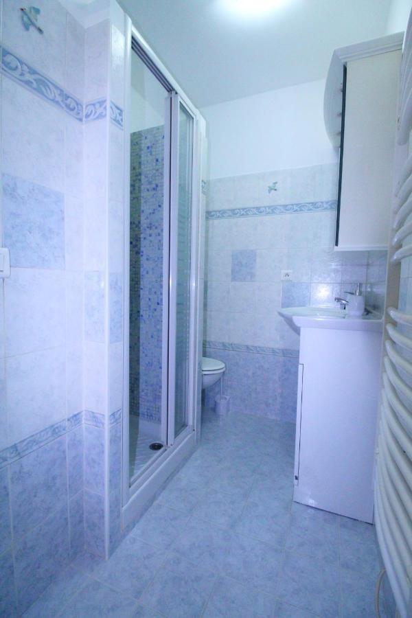 Large Studio Close To Monaco, Bnb Ric' Keys Beausoleil Bagian luar foto